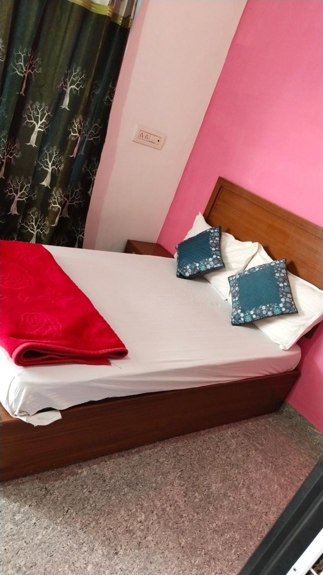 Rani Palace Khajuraho Room photo